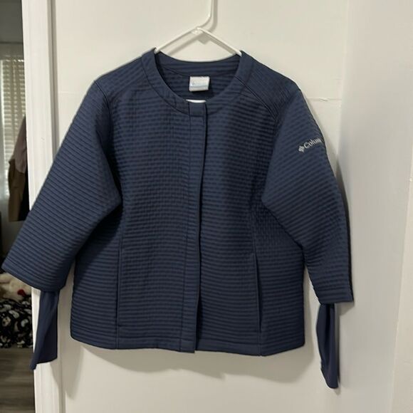 COLUMBIA JACKET SIZE LARGE - Picture 1 of 12
